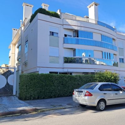 Apartamentos com 123m², 3 quartos, 1 suíte, 2 garagens, no bairro Canasvieiras em Florianópolis