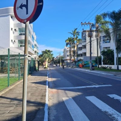 Apartamentos com 123m², 3 quartos, 1 suíte, 2 garagens, no bairro Canasvieiras em Florianópolis