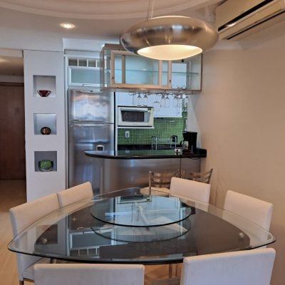 Apartamentos com 123m², 3 quartos, 1 suíte, 2 garagens, no bairro Canasvieiras em Florianópolis