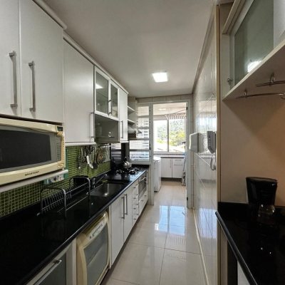 Apartamentos com 123m², 3 quartos, 1 suíte, 2 garagens, no bairro Canasvieiras em Florianópolis