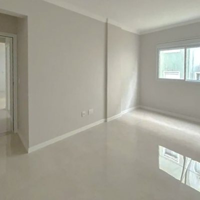 Apartamentos com 70m², 2 quartos, 1 suíte, 1 garagem, no bairro Ingleses em Florianópolis