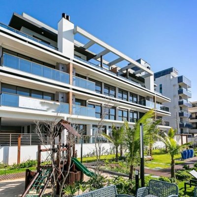 Cobertura com 148m², 2 quartos (sendo 1 suíte), 2 garagens, no bairro Ingleses do Rio Vermelho em Florianópolis