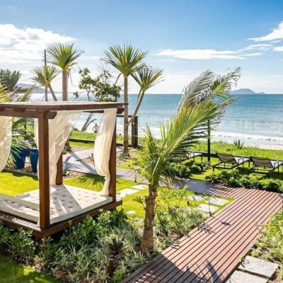Cobertura com 148m², 2 quartos (sendo 1 suíte), 2 garagens, no bairro Ingleses do Rio Vermelho em Florianópolis