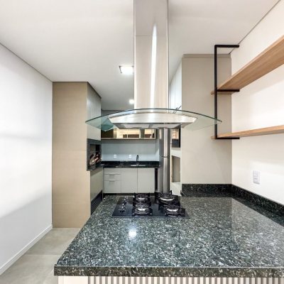 Apartamentos com 101m², 3 quartos, 1 suíte, 2 garagens, no bairro Ingleses em Florianópolis