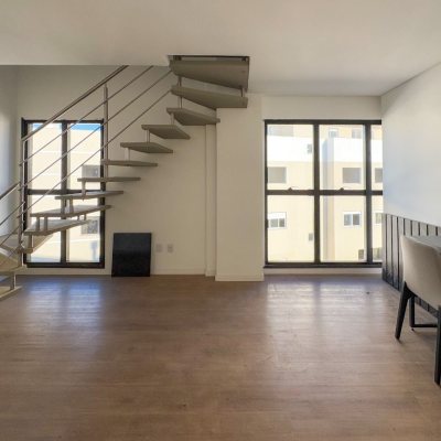 Apartamentos com 101m², 3 quartos, 1 suíte, 2 garagens, no bairro Ingleses em Florianópolis