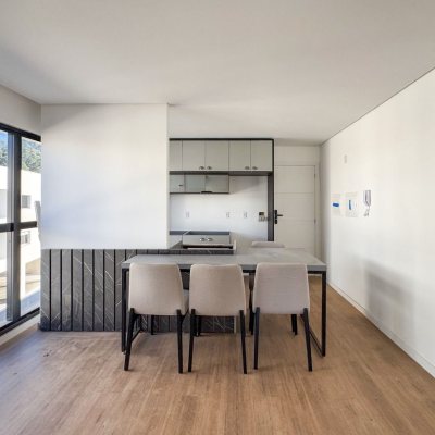 Apartamentos com 101m², 3 quartos, 1 suíte, 2 garagens, no bairro Ingleses em Florianópolis