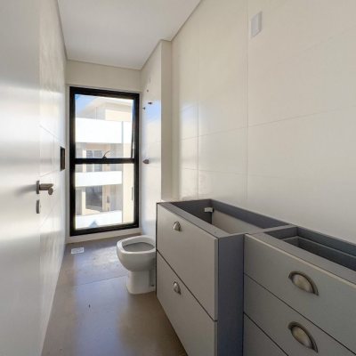 Apartamentos com 101m², 3 quartos, 1 suíte, 2 garagens, no bairro Ingleses em Florianópolis