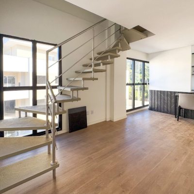 Apartamentos com 101m², 3 quartos, 1 suíte, 2 garagens, no bairro Ingleses em Florianópolis