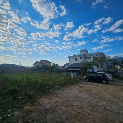 Terrenos Residenciais com 1203m², no bairro Rio Grande em Palhoça