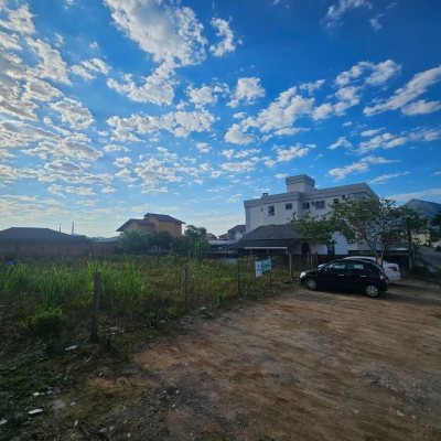 Terrenos Residenciais com 1203m², no bairro Rio Grande em Palhoça