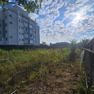 Terrenos Residenciais com 1203m², no bairro Rio Grande em Palhoça