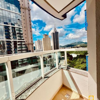 Apartamentos com 127m², 3 quartos, 3 suítes, 2 garagens, no bairro Barra Sul em Balneario Camboriu