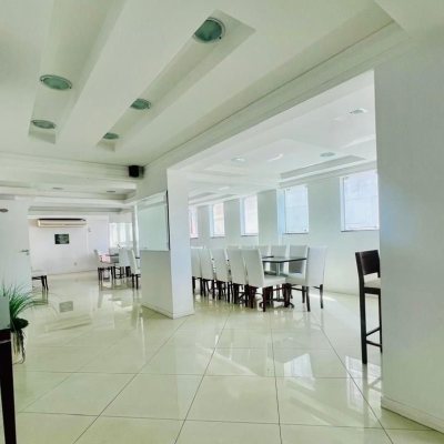 Apartamentos com 127m², 3 quartos, 3 suítes, 2 garagens, no bairro Barra Sul em Balneario Camboriu