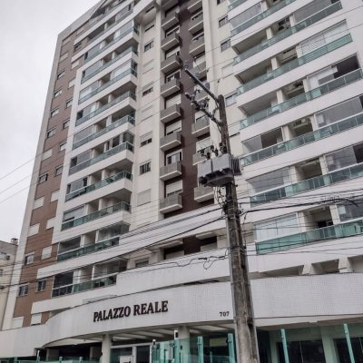 Apartamentos com 93m², 3 quartos, 1 suíte, 1 garagem, no bairro Barreiros em São José