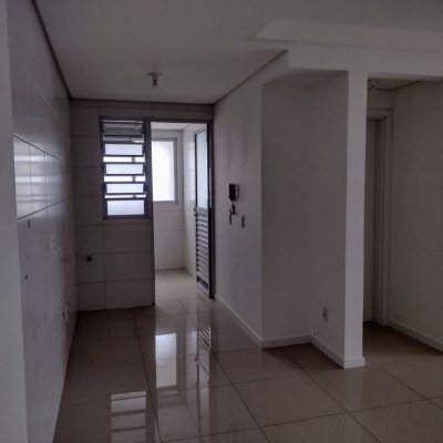 Apartamentos com 93m², 3 quartos, 1 suíte, 1 garagem, no bairro Barreiros em São José