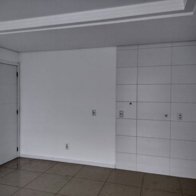 Apartamentos com 93m², 3 quartos, 1 suíte, 1 garagem, no bairro Barreiros em São José
