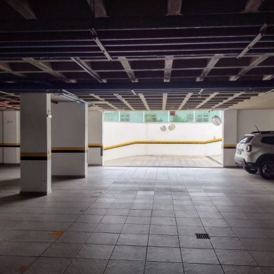 Apartamentos com 93m², 3 quartos, 1 suíte, 1 garagem, no bairro Barreiros em São José