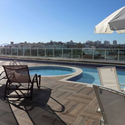 Apartamentos com 93m², 3 quartos, 1 suíte, 1 garagem, no bairro Barreiros em São José