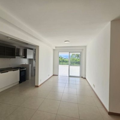 Apartamentos com 187m², 2 quartos, 2 suítes, 2 garagens, no bairro Abraão em Florianópolis