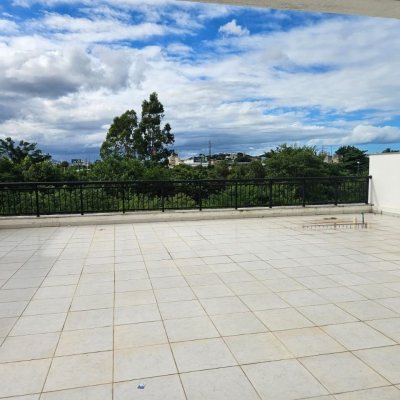 Apartamentos com 187m², 2 quartos, 2 suítes, 2 garagens, no bairro Abraão em Florianópolis