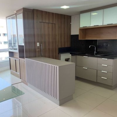 Cobertura com 129m², 3 quartos, 3 suítes, 2 garagens, no bairro Estreito em Florianópolis
