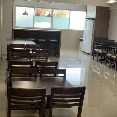 Cobertura com 129m², 3 quartos, 3 suítes, 2 garagens, no bairro Estreito em Florianópolis