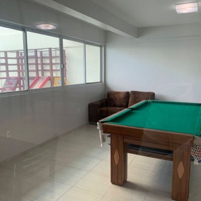 Cobertura com 129m², 3 quartos, 3 suítes, 2 garagens, no bairro Estreito em Florianópolis