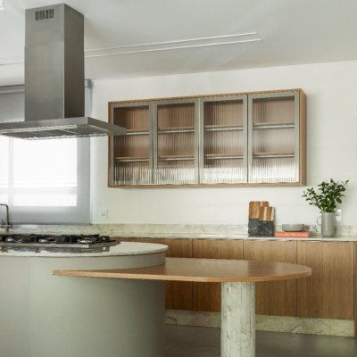 Apartamentos com 268m², 3 quartos (sendo 3 suítes), 2 garagens, no bairro Cacupé em Florianópolis