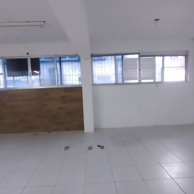 Predio com 588m², no bairro Centro em Florianópolis