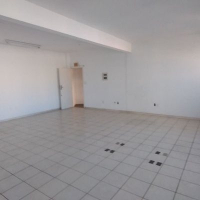 Predio com 588m², no bairro Centro em Florianópolis