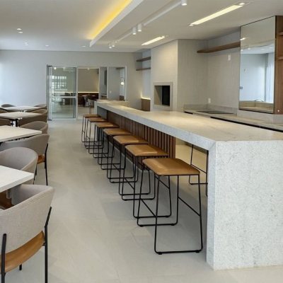 Apartamentos com 128m², 3 quartos, 3 suítes, 2 garagens, no bairro Cacupé em Florianópolis