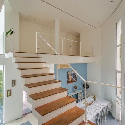 Casa Residencial com 530m², 4 quartos, 2 suítes, 2 garagens, no bairro João Paulo em Florianópolis