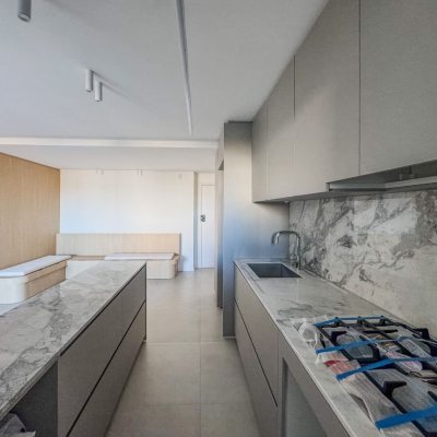 Apartamentos com 81m², 2 quartos, 2 suítes, 1 garagem, no bairro Pedra Branca em Palhoça