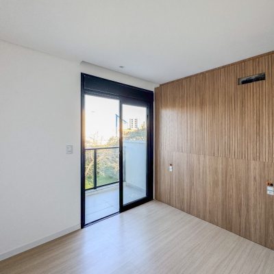 Apartamentos com 81m², 2 quartos, 2 suítes, 1 garagem, no bairro Pedra Branca em Palhoça