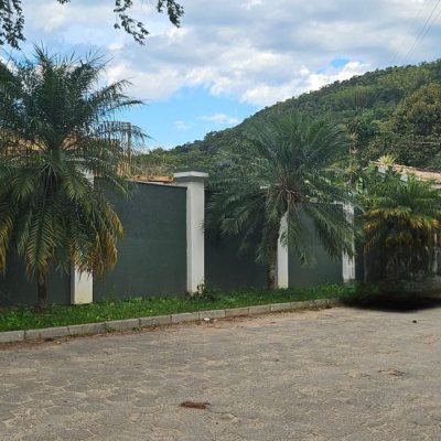 Terrenos Residenciais com 390m², no bairro Rio Tavares em Florianópolis