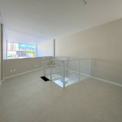 Loja com 71m², 1 garagem, no bairro Trindade em Florianópolis