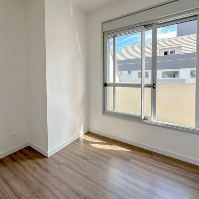 Apartamentos com 111m², 2 quartos, 1 suíte, 2 garagens, no bairro Estreito em Florianópolis