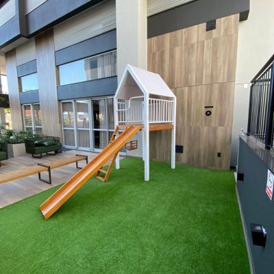 Apartamentos com 111m², 2 quartos, 1 suíte, 2 garagens, no bairro Estreito em Florianópolis