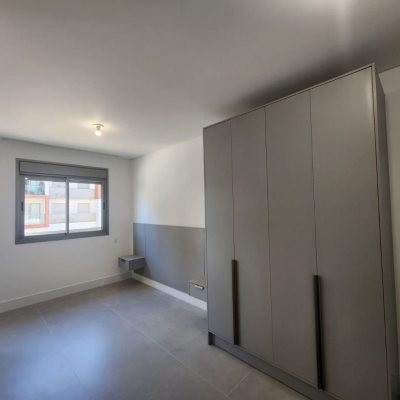 Apartamentos com 67m², 2 quartos, 1 suíte, 1 garagem, no bairro Córrego Grande em Florianópolis