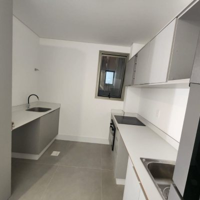Apartamentos com 67m², 2 quartos, 1 suíte, 1 garagem, no bairro Córrego Grande em Florianópolis