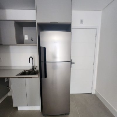Apartamentos com 67m², 2 quartos, 1 suíte, 1 garagem, no bairro Córrego Grande em Florianópolis