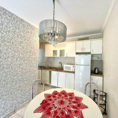 Casa Residencial com 90m², 3 quartos, 1 garagem, no bairro Ingleses do Rio Vermelho em Florianópolis