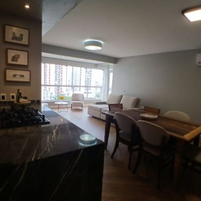 Apartamentos com 113m², 3 quartos, 1 suíte, 1 garagem, no bairro Kobrasol em São José