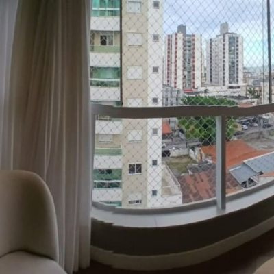 Apartamentos com 113m², 3 quartos, 1 suíte, 1 garagem, no bairro Kobrasol em São José