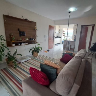 Cobertura com 101m², 3 quartos, 1 suíte, 2 garagens, no bairro Ingleses do Rio Vermelho em Florianópolis