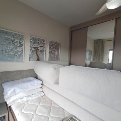 Cobertura com 101m², 3 quartos, 1 suíte, 2 garagens, no bairro Ingleses do Rio Vermelho em Florianópolis