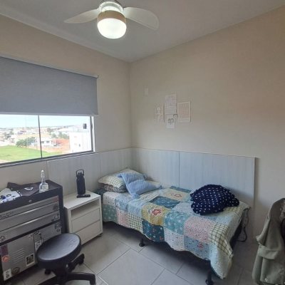 Cobertura com 101m², 3 quartos, 1 suíte, 2 garagens, no bairro Ingleses do Rio Vermelho em Florianópolis