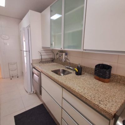 Apartamentos com 160m², 3 quartos, 2 suítes, 2 garagens, no bairro Jurerê Internacional em Florianópolis