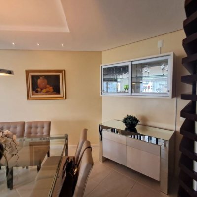 Apartamentos com 160m², 3 quartos, 2 suítes, 2 garagens, no bairro Jurerê Internacional em Florianópolis