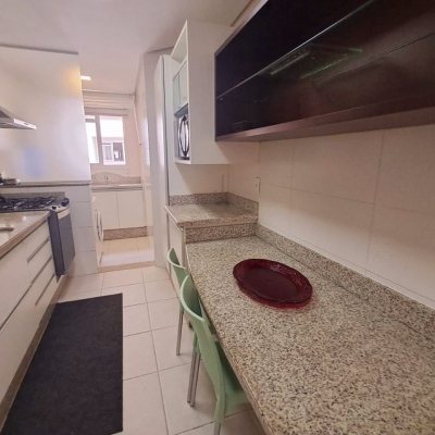 Apartamentos com 160m², 3 quartos, 2 suítes, 2 garagens, no bairro Jurerê Internacional em Florianópolis